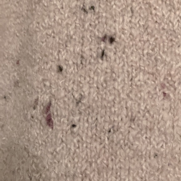 Old Navy sift pink long sweater. - Picture 11 of 11